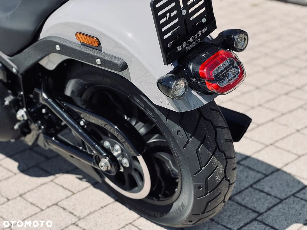 Harley-Davidson Softail Low Rider - 22