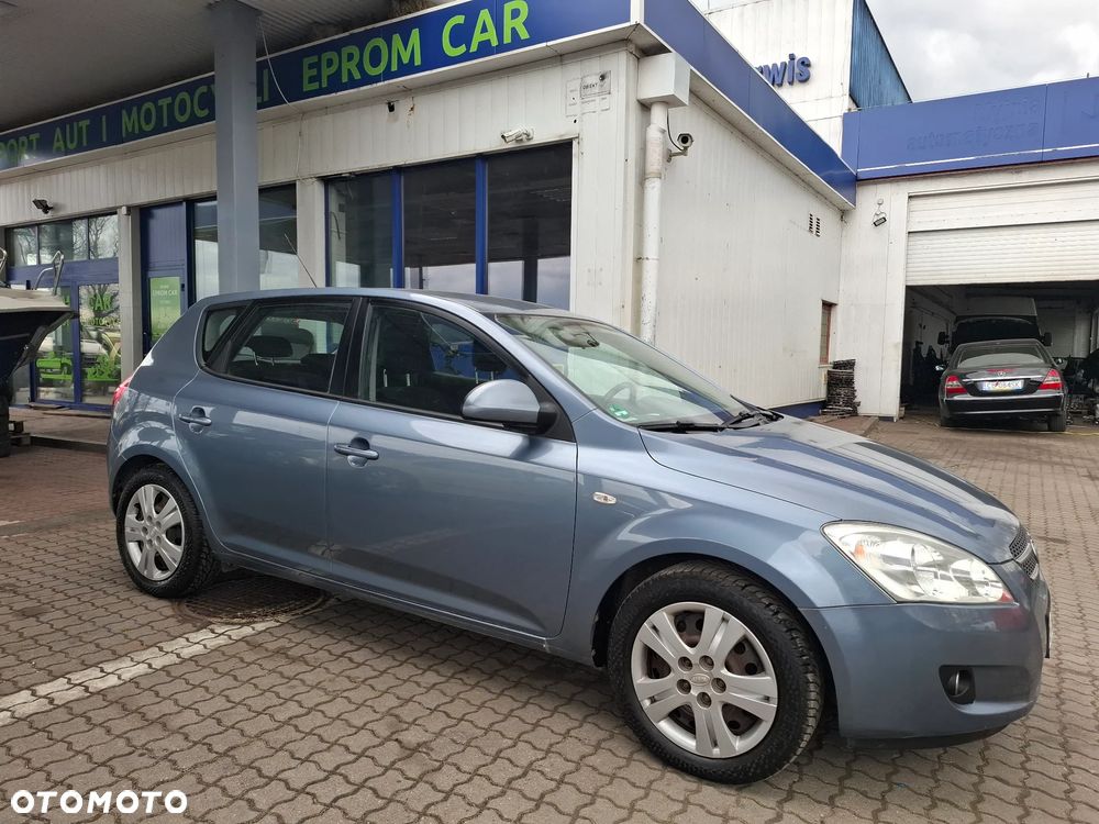 Kia Ceed Cee'd 1.4 Comfort - 9