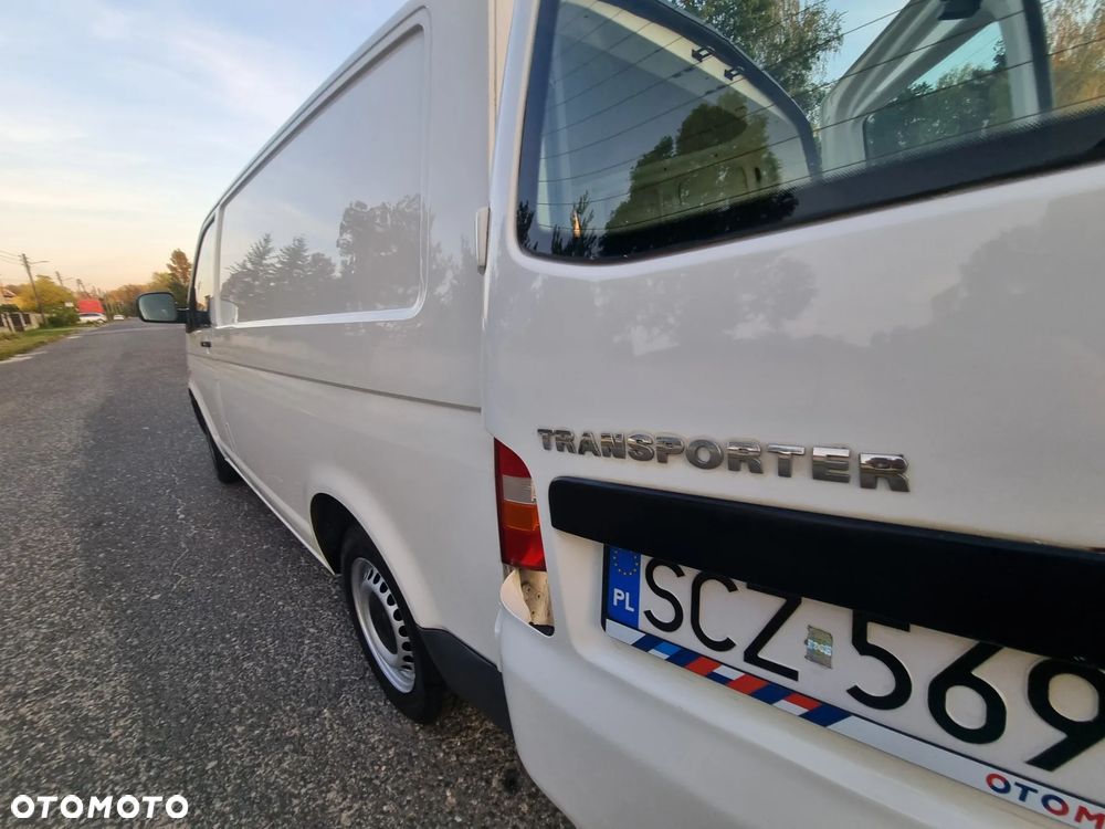 Volkswagen T5 - 22