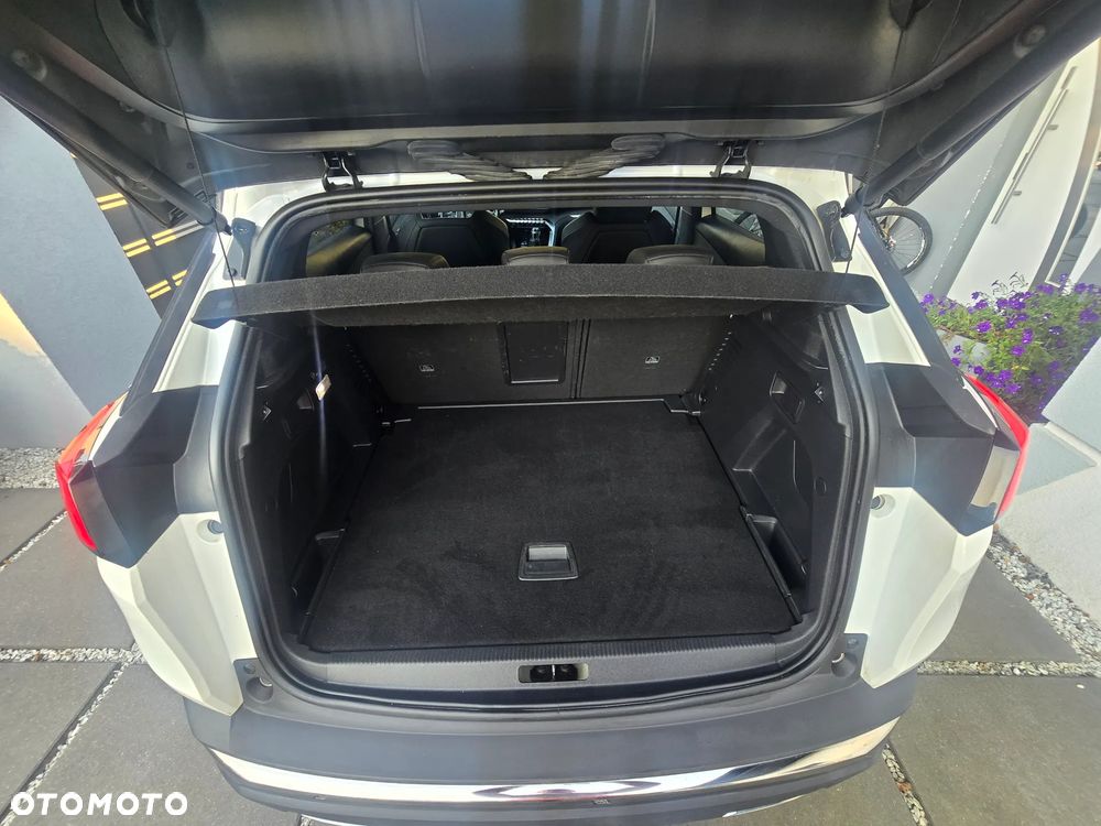 Peugeot 3008 BlueHDi 150 Stop & Start Active Business-Paket - 24