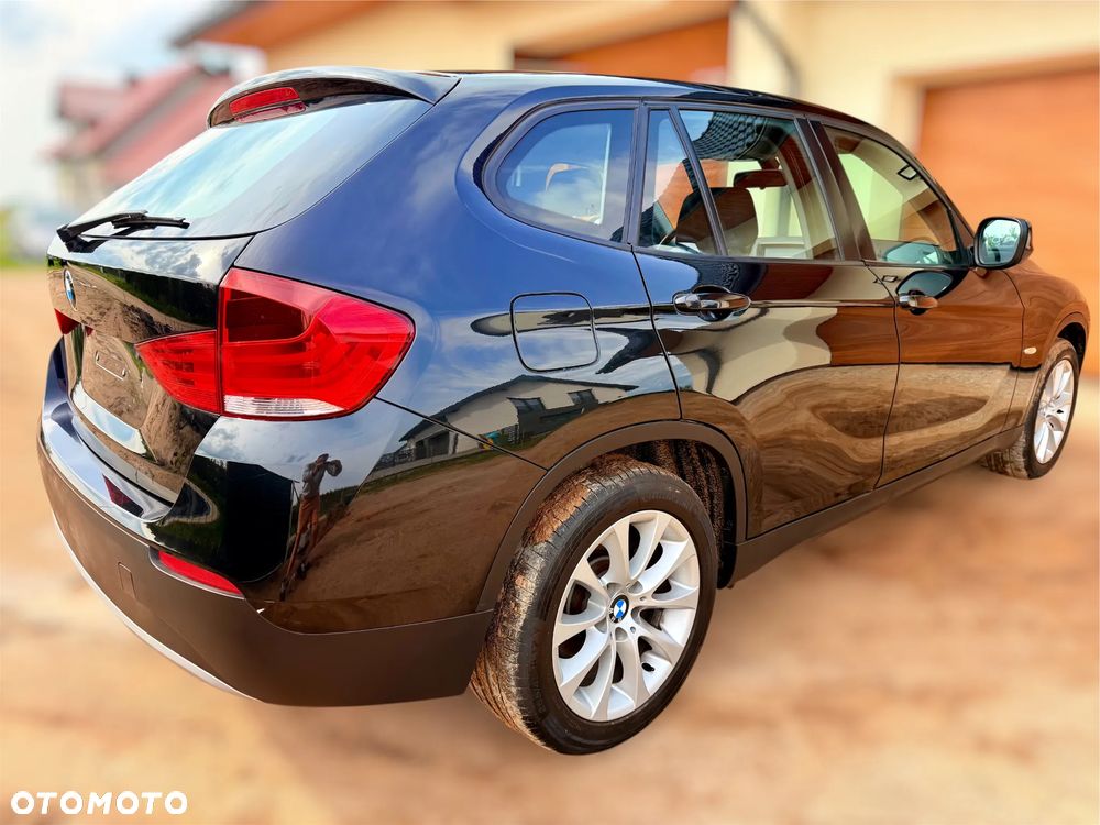 BMW X1 sDrive18d Sport Line - 2