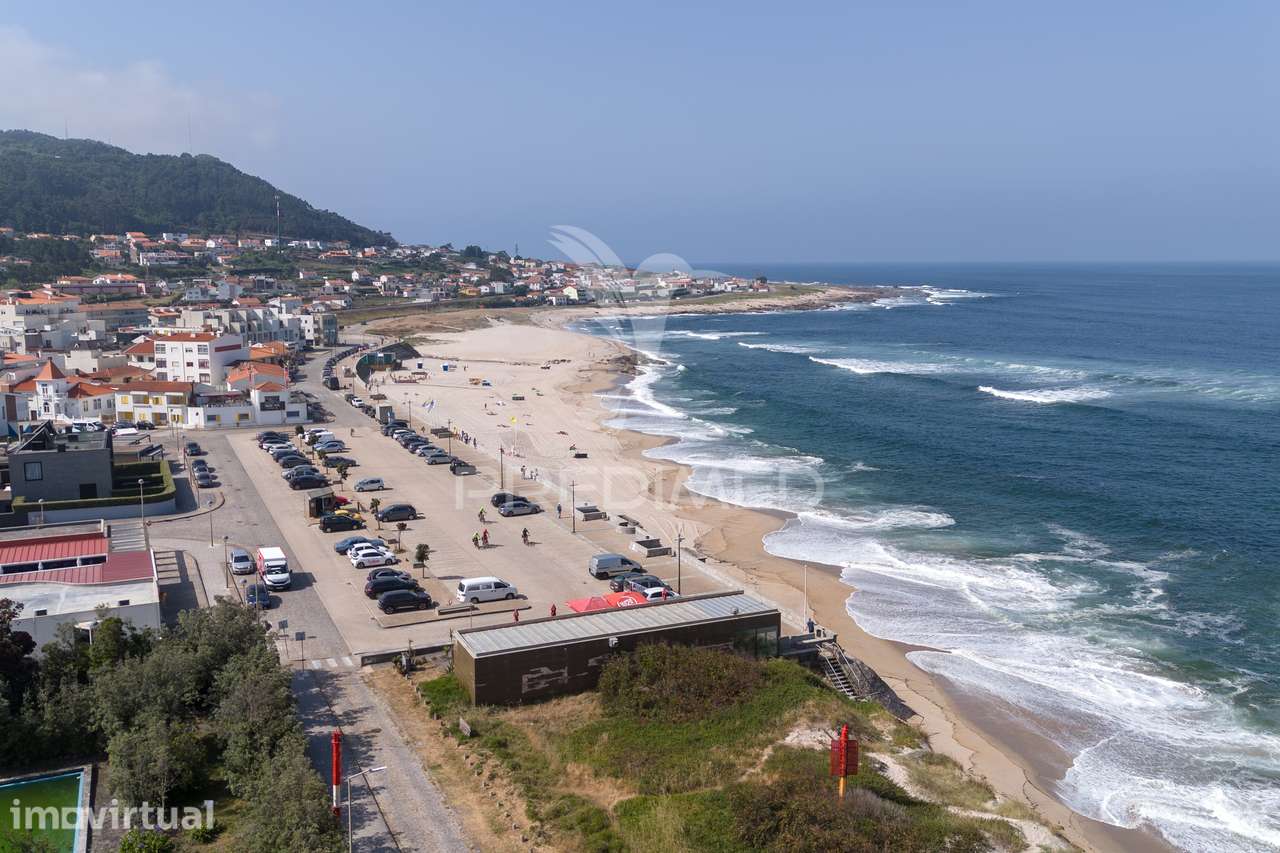 Moradia T3 de Luxo em Condomínio Fechado | Frente Mar | Praia de Mo... - Grande imagem: 4/40