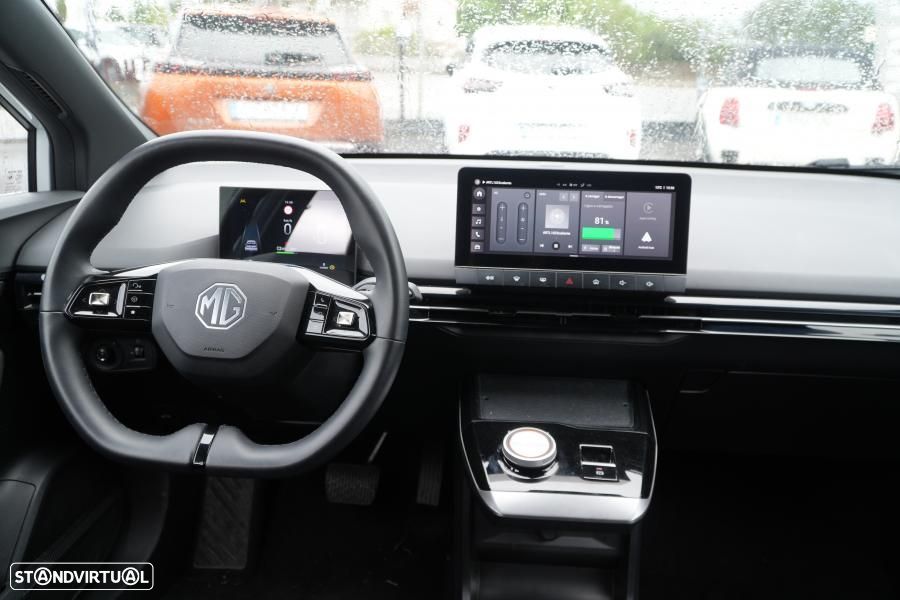 MG MG4 64 kWh Comfort - 11