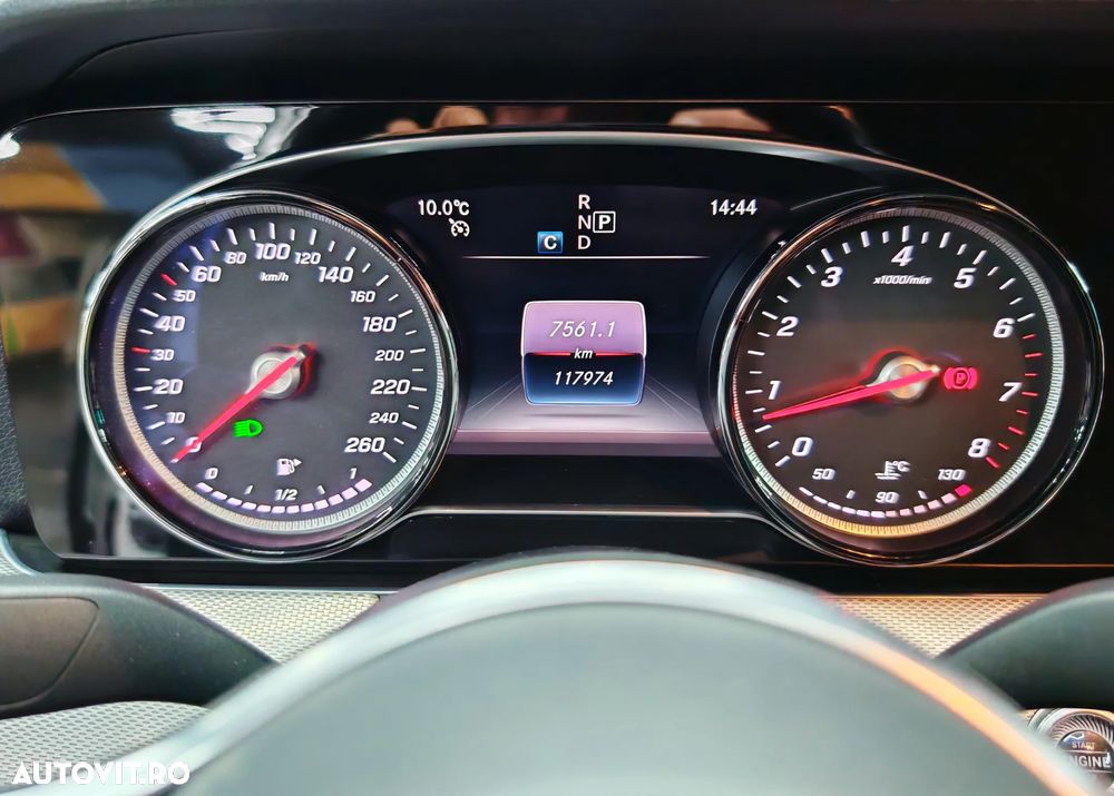 Mercedes-Benz E 200 9G-TRONIC Avantgarde - 10