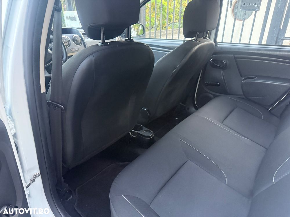 Dacia Duster SCe 115 2WD Comfort - 11