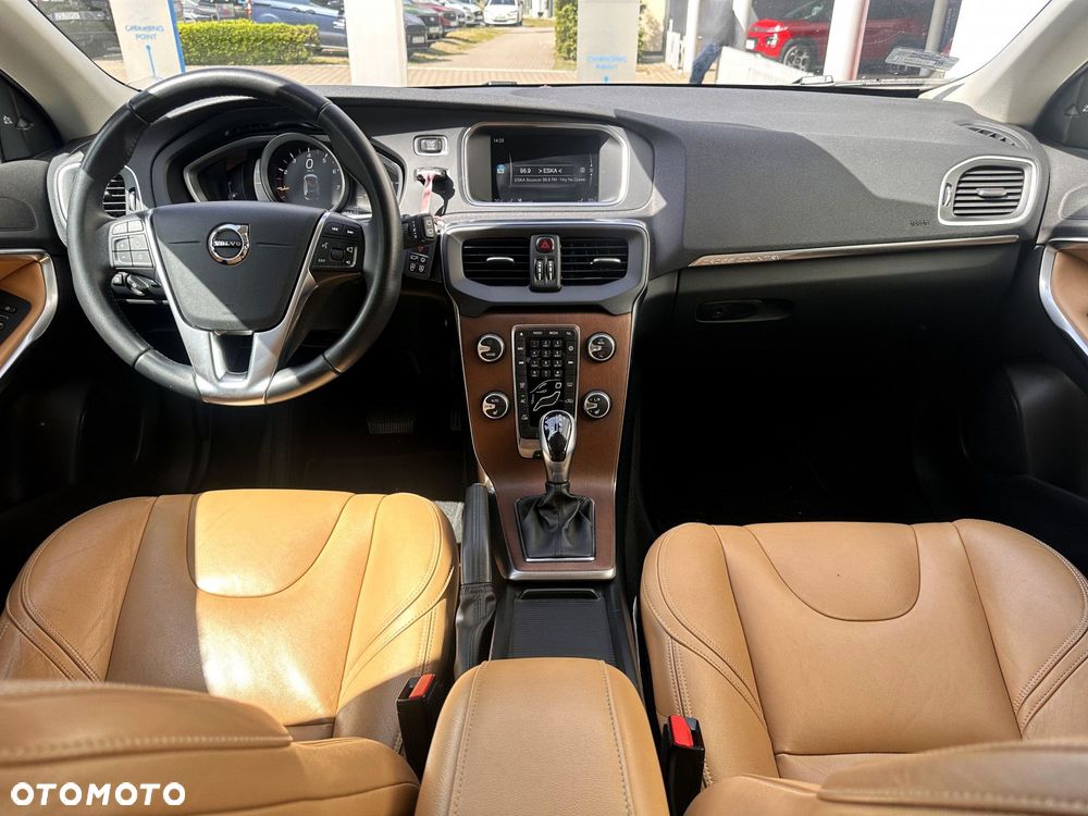 Volvo V40 - 12