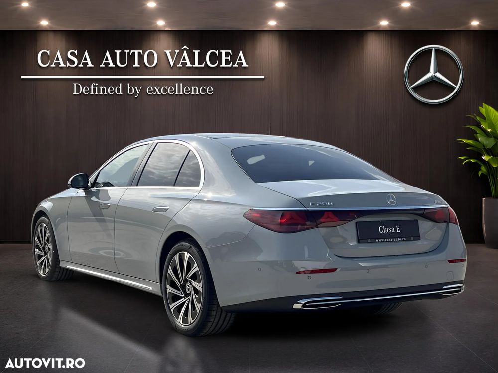 Mercedes-Benz E 200 MHEV 4MATIC Aut. - 3