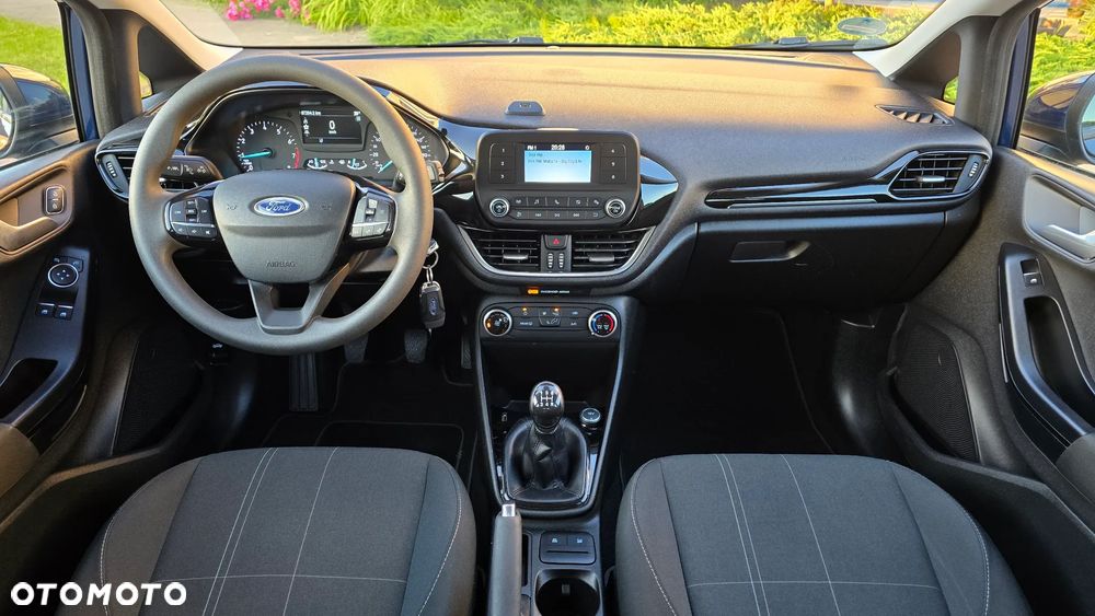 Ford Fiesta - 13