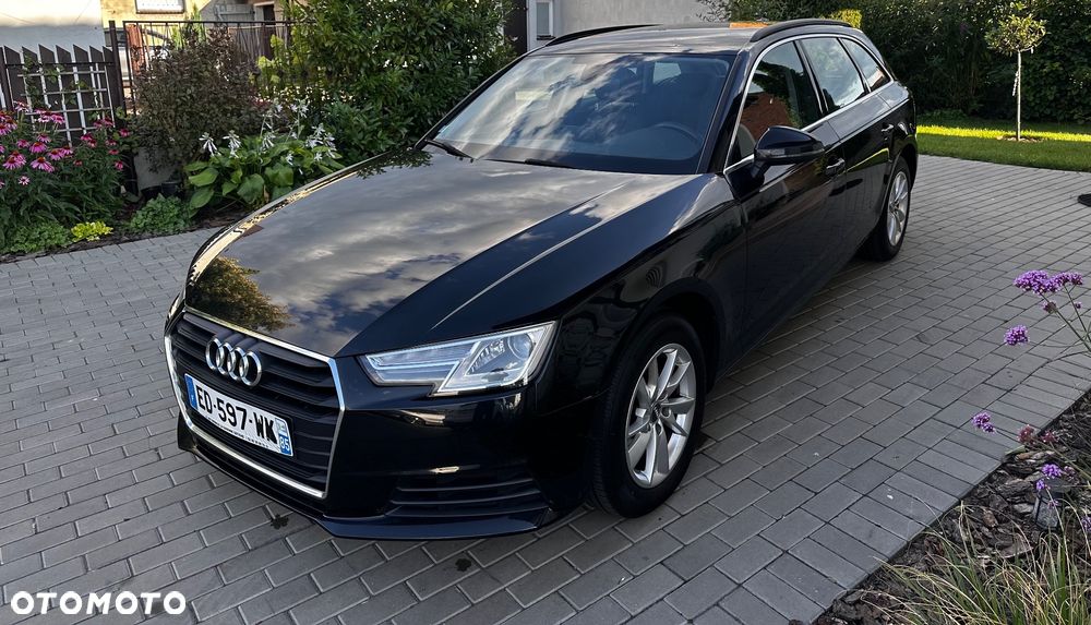 Audi A4 Avant 2.0 TDI S tronic design - 33