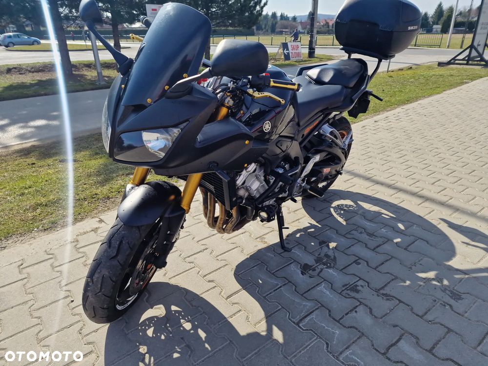 Yamaha FZ - 2