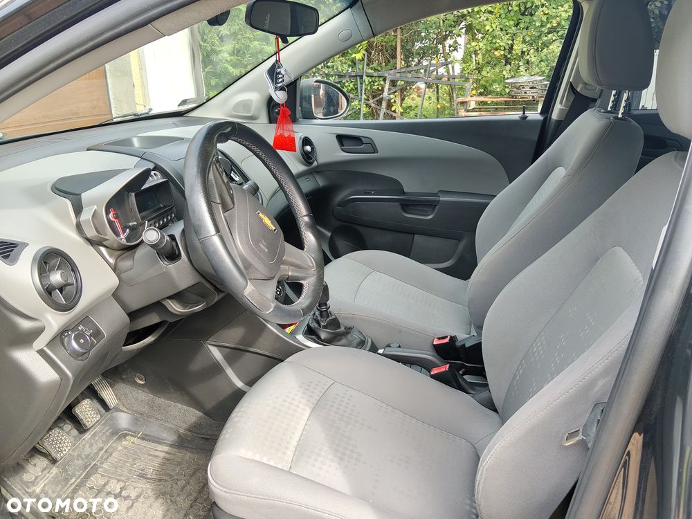 Chevrolet Aveo 1.2 LS - 11