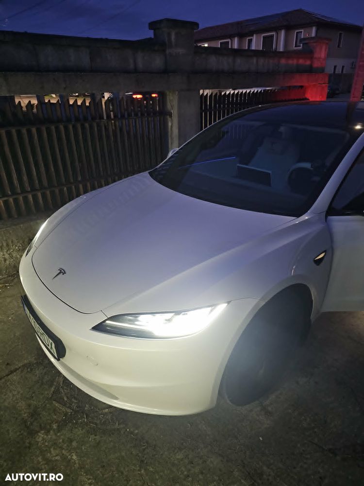 Tesla Model 3 RWD - 16