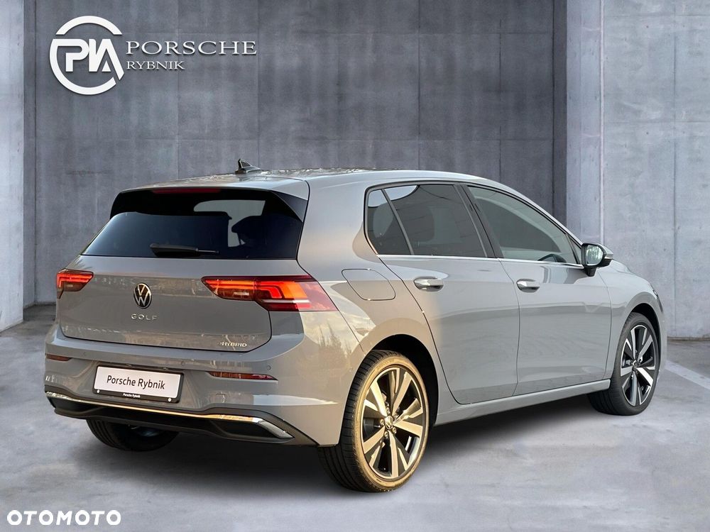 Volkswagen Golf - 7