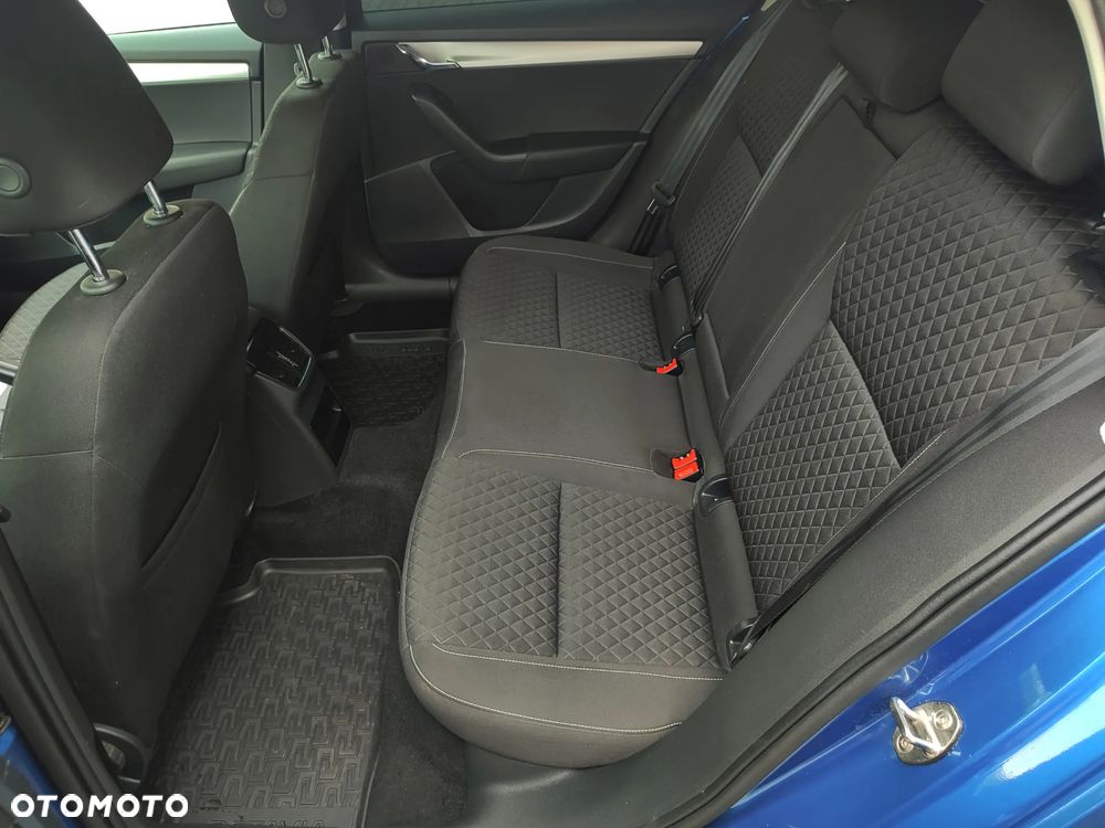 Skoda Octavia Combi 2.0 TDI DSG Drive - 16