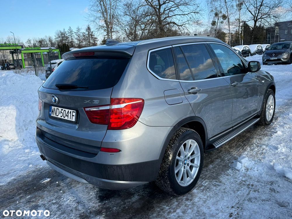 BMW X3 xDrive20i Advantage - 7