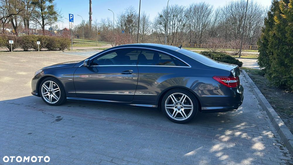 Mercedes-Benz Klasa E - 6