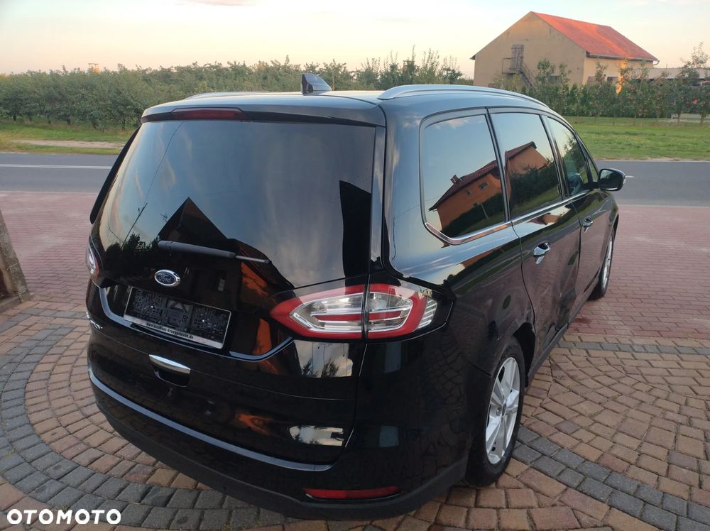 Ford Galaxy 2.0 EcoBlue Titanium - 14