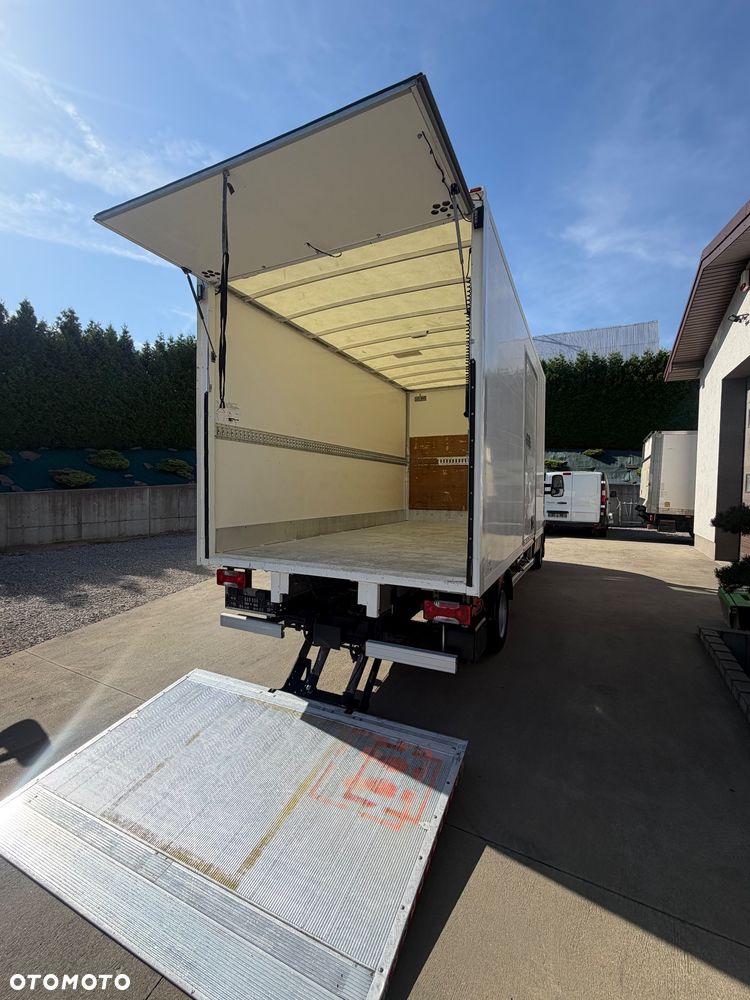 Iveco Daily 35C14 Kontener 8 Palet z windą 750 kg - 10