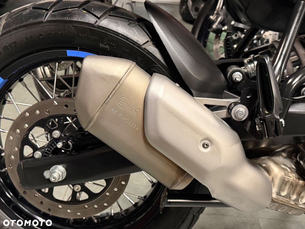 Royal Enfield Himalayan - 12