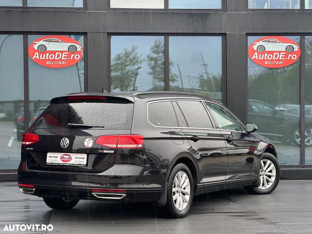 Volkswagen Passat - 4