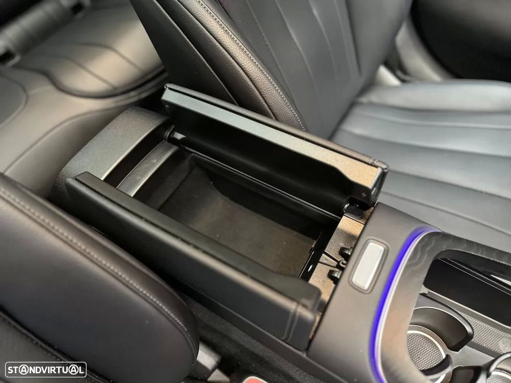 Mercedes-Benz E 300 e Exclusive Line - 28