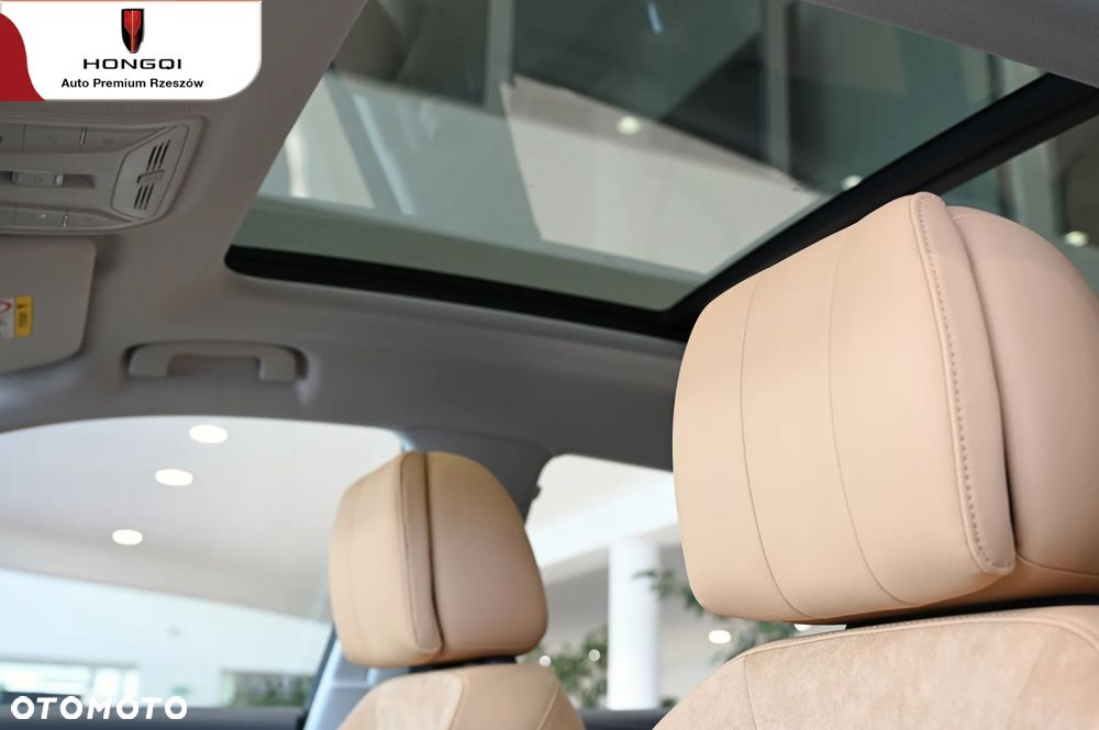 Hongqi HS5 2.0T Executive AWD - 13