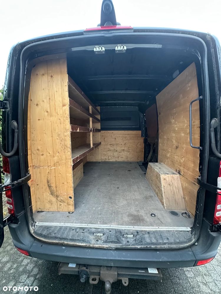 Mercedes-Benz Sprinter - 5