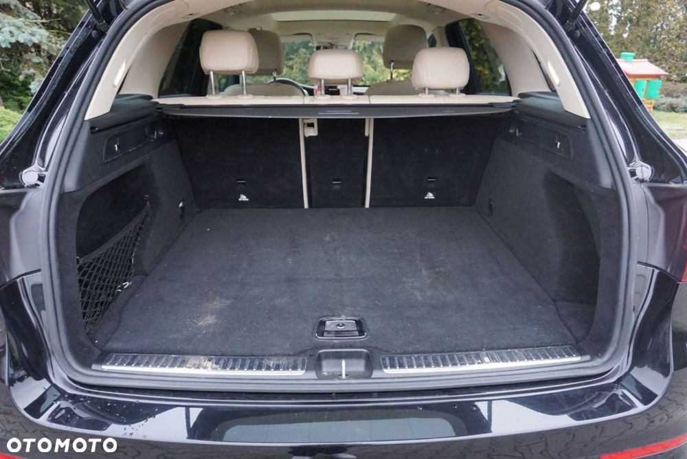 Mercedes-Benz GLC - 17