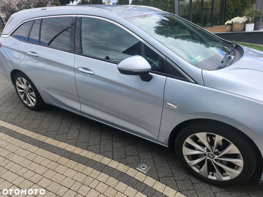 Opel Astra 1.6 D (CDTI) Start/Stop Business - 2