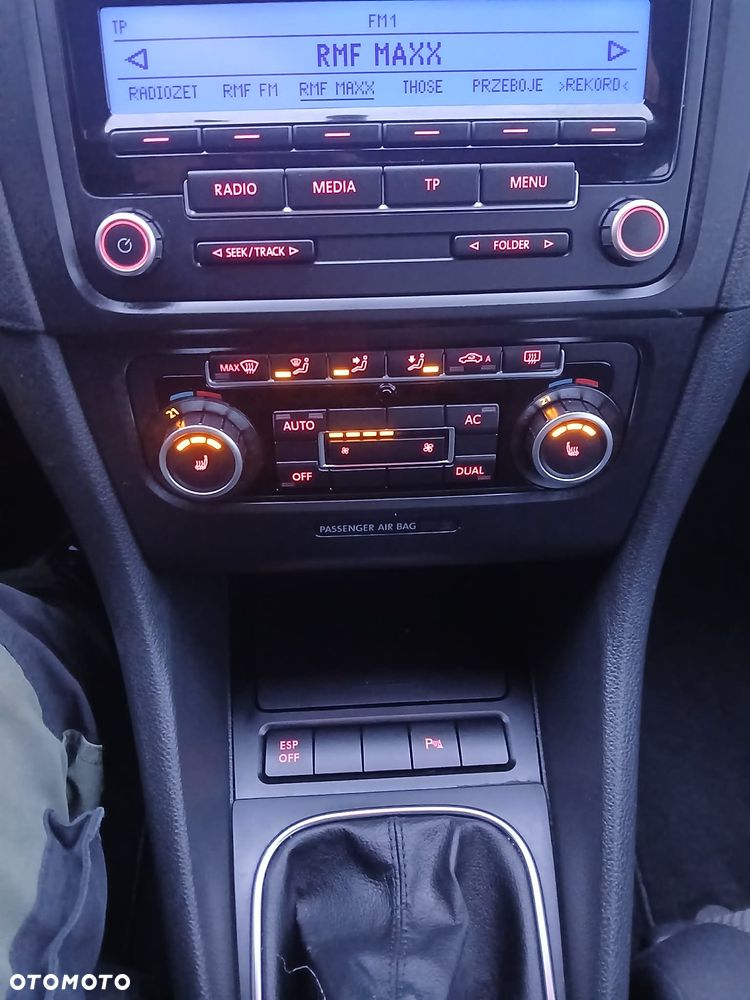 Volkswagen Golf - 12