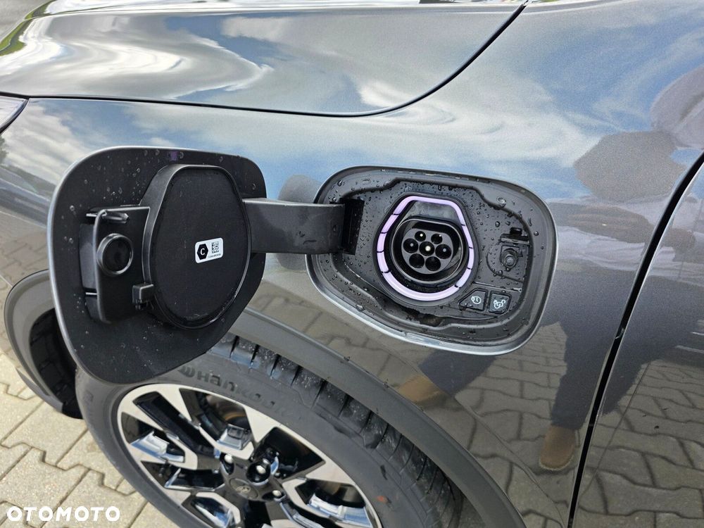 Ford Kuga - 33