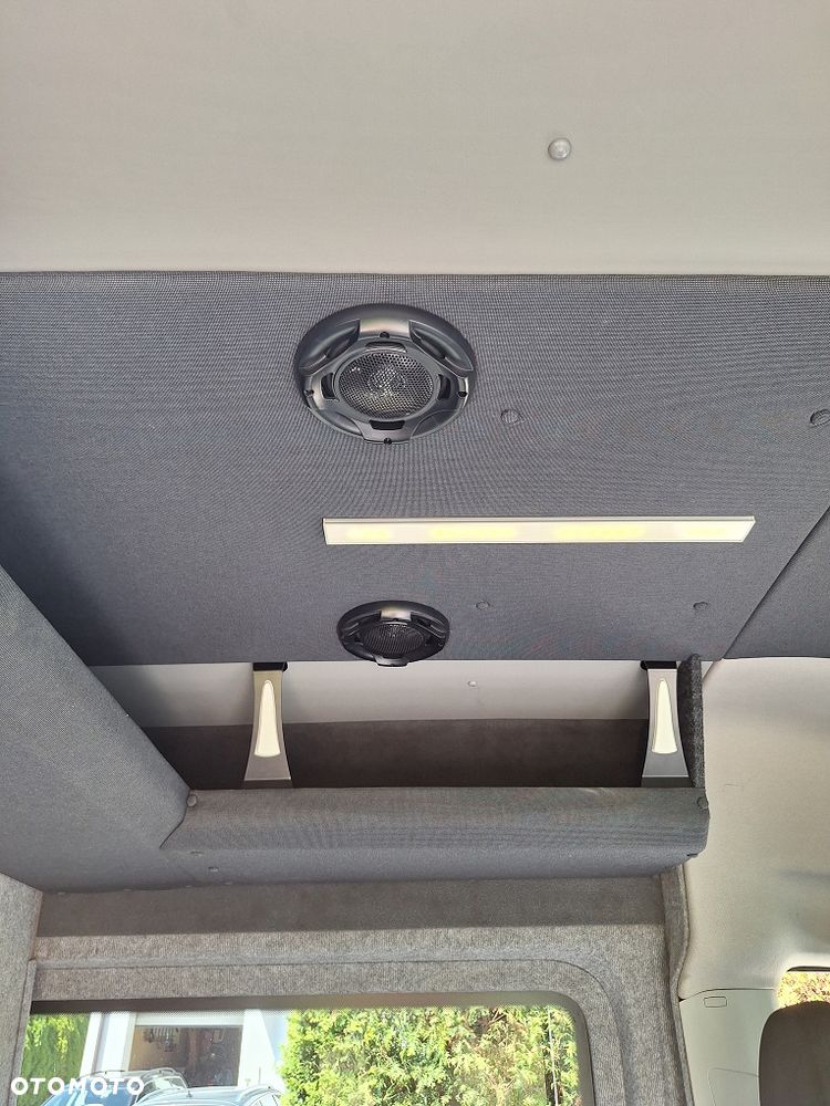Volkswagen Crafter - 24