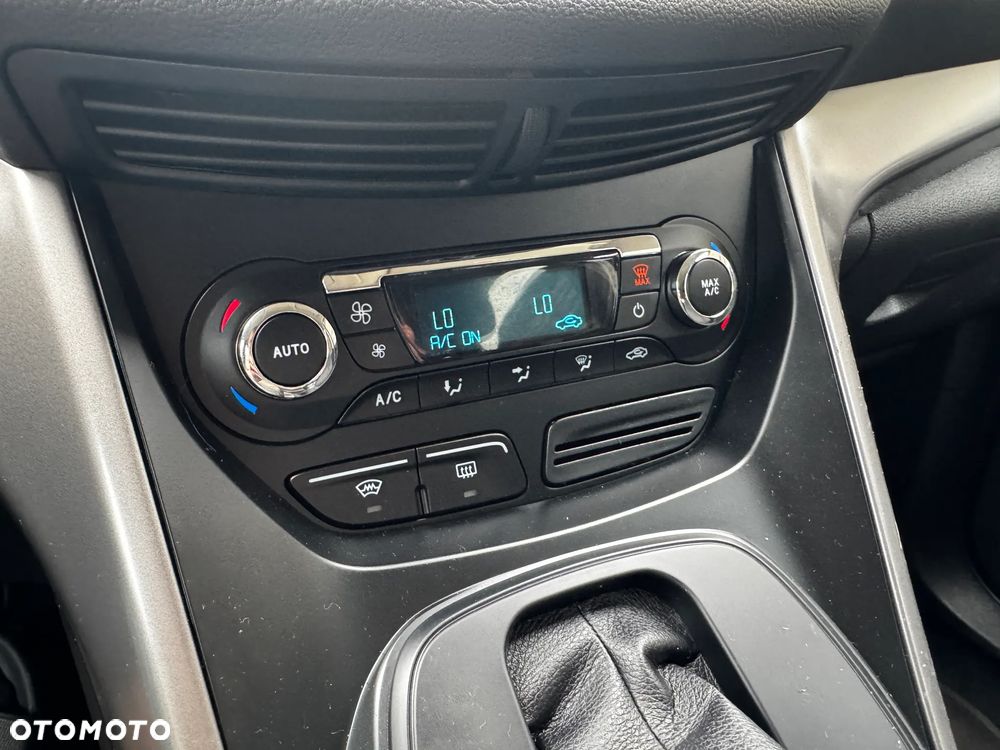 Ford Kuga 2.0 TDCi 4x4 SYNC - 15