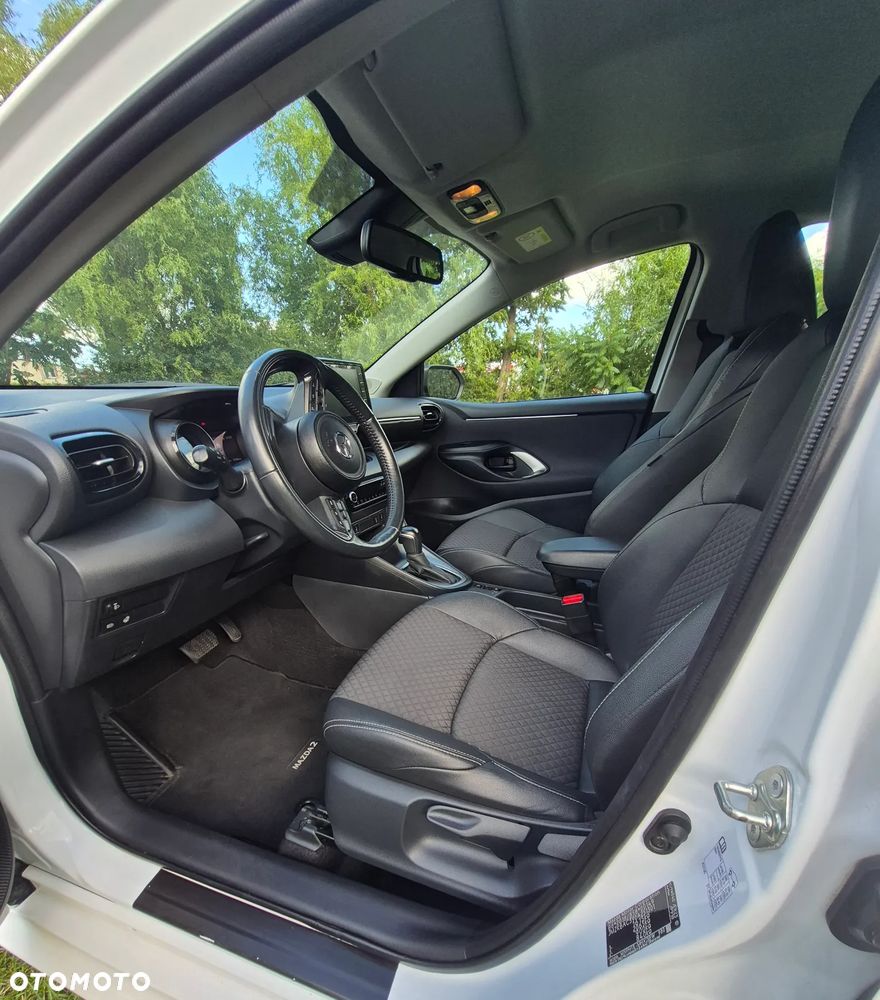 Mazda 2 - 10
