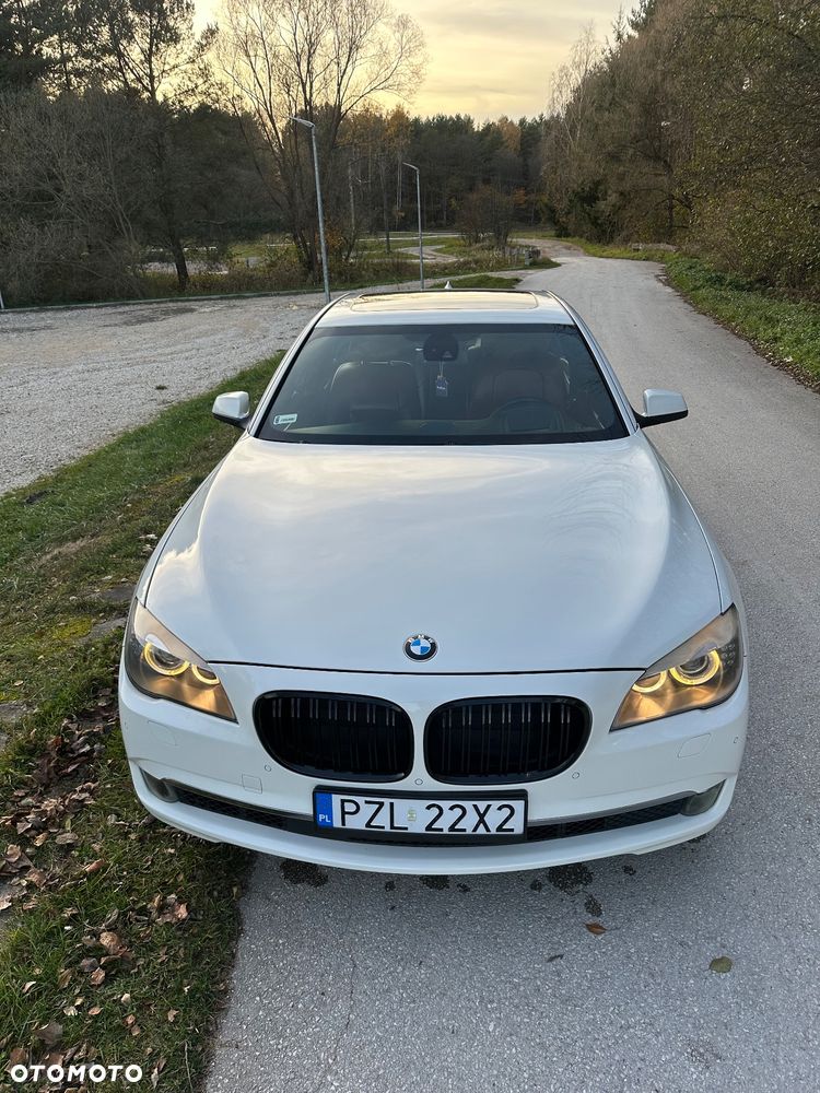 BMW Seria 7 740d xDrive - 6