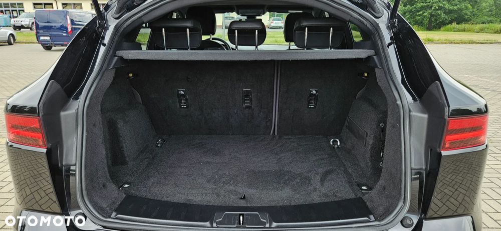 Jaguar E-Pace D150 R-Dynamic S - 20