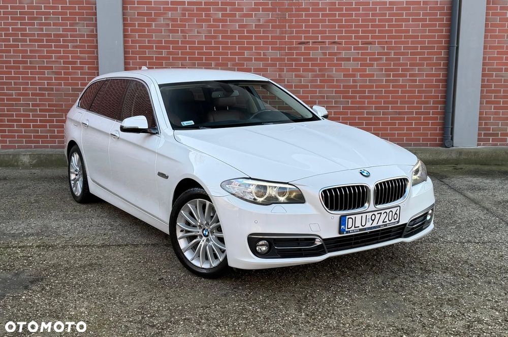 BMW Seria 5 520d xDrive Luxury Line - 3
