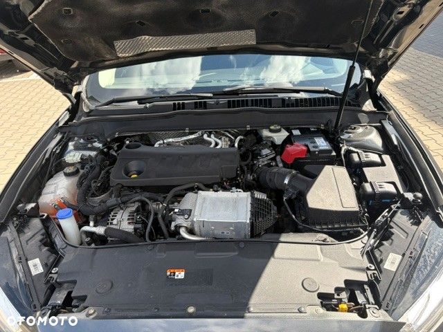 Ford Mondeo - 9