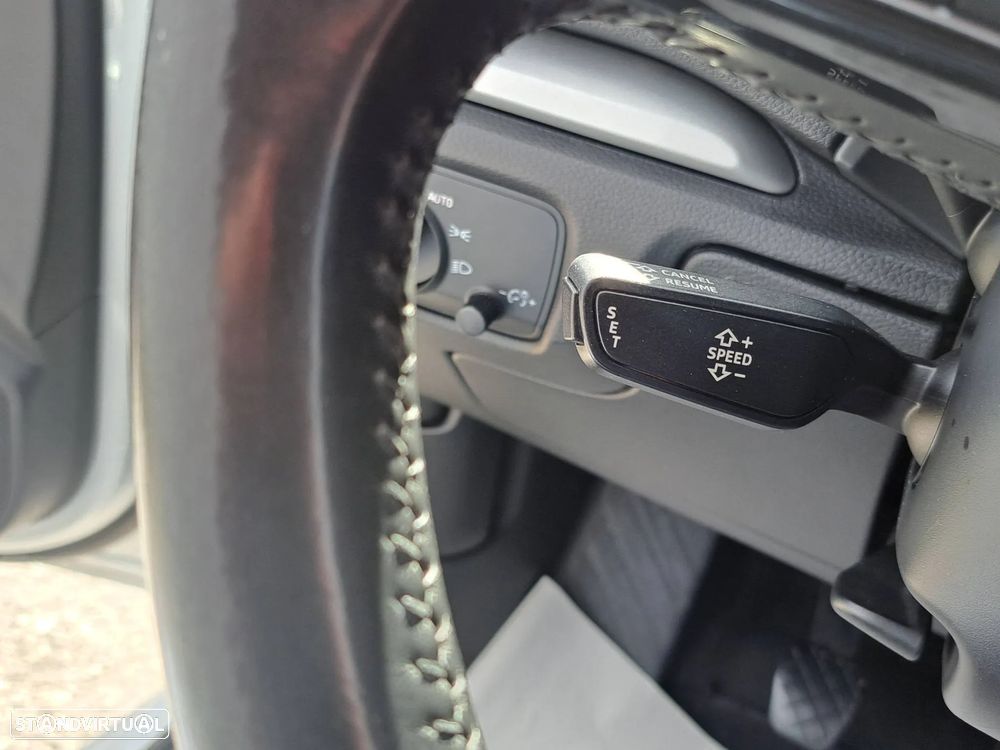 Audi A3 Sportback 1.6 TDI S-line - 37