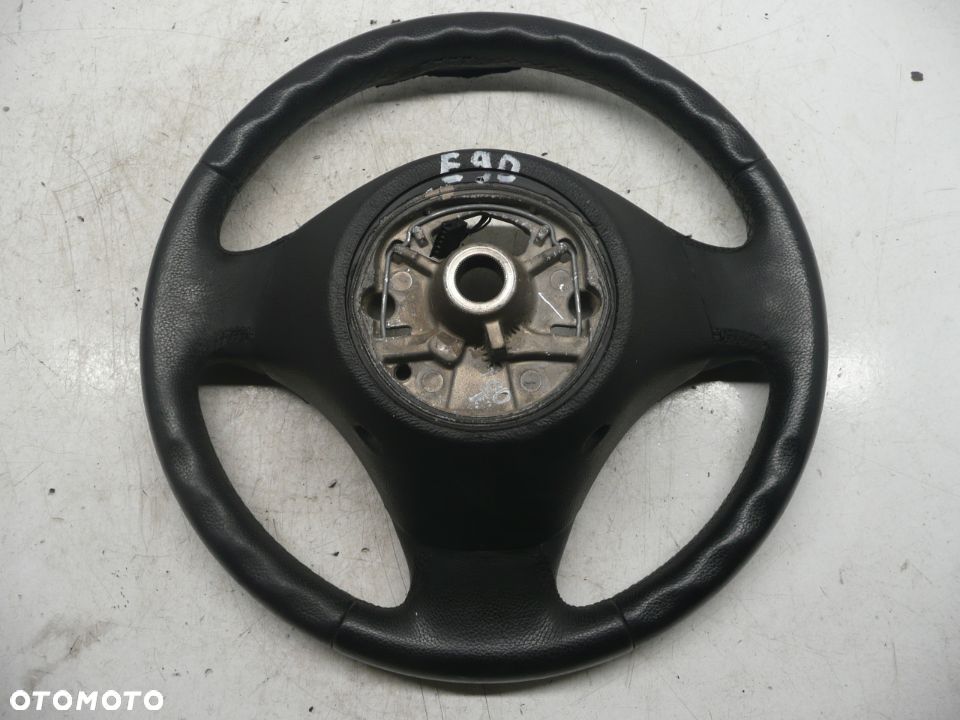 BMW E90 04-12  KIEROWNICA MULTIFUNKCYJNA - 5