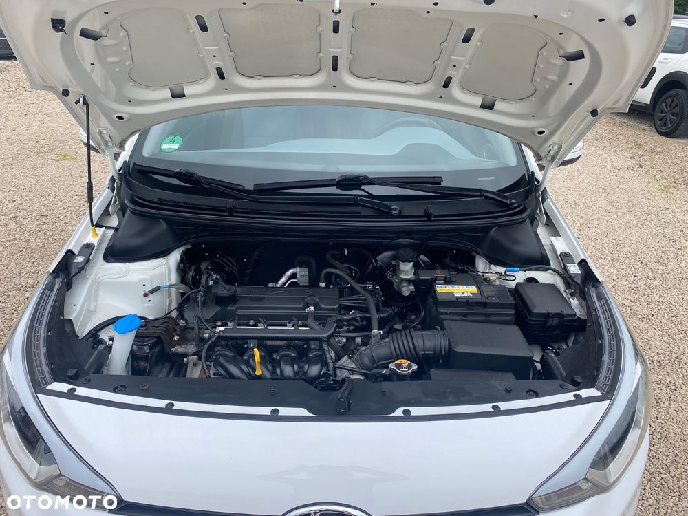Hyundai i20 1.2 Classic Plus - 20