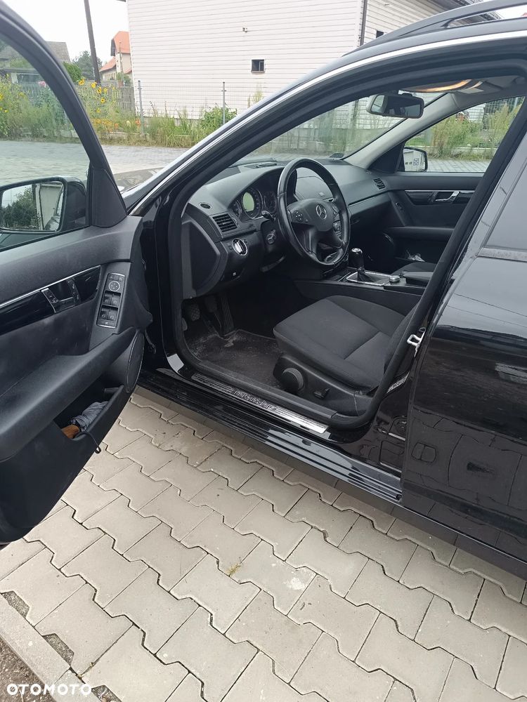 Mercedes-Benz Klasa C 220 CDI DPF BlueEFFICIENCY - 7