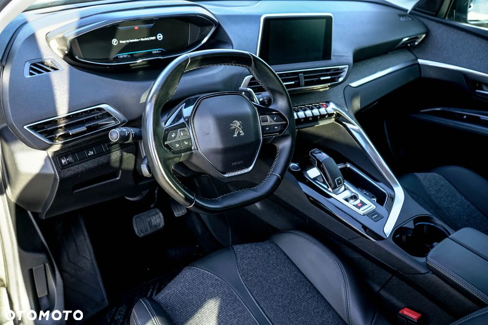 Peugeot 3008 - 13
