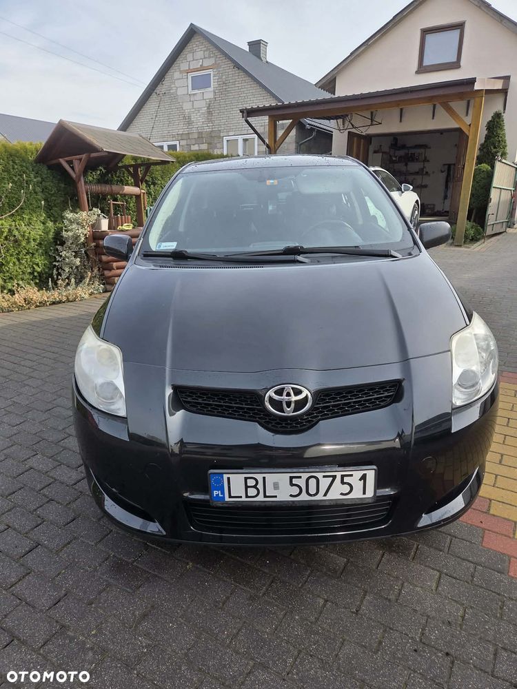 Toyota Auris 2.0 D-4D Luna - 1