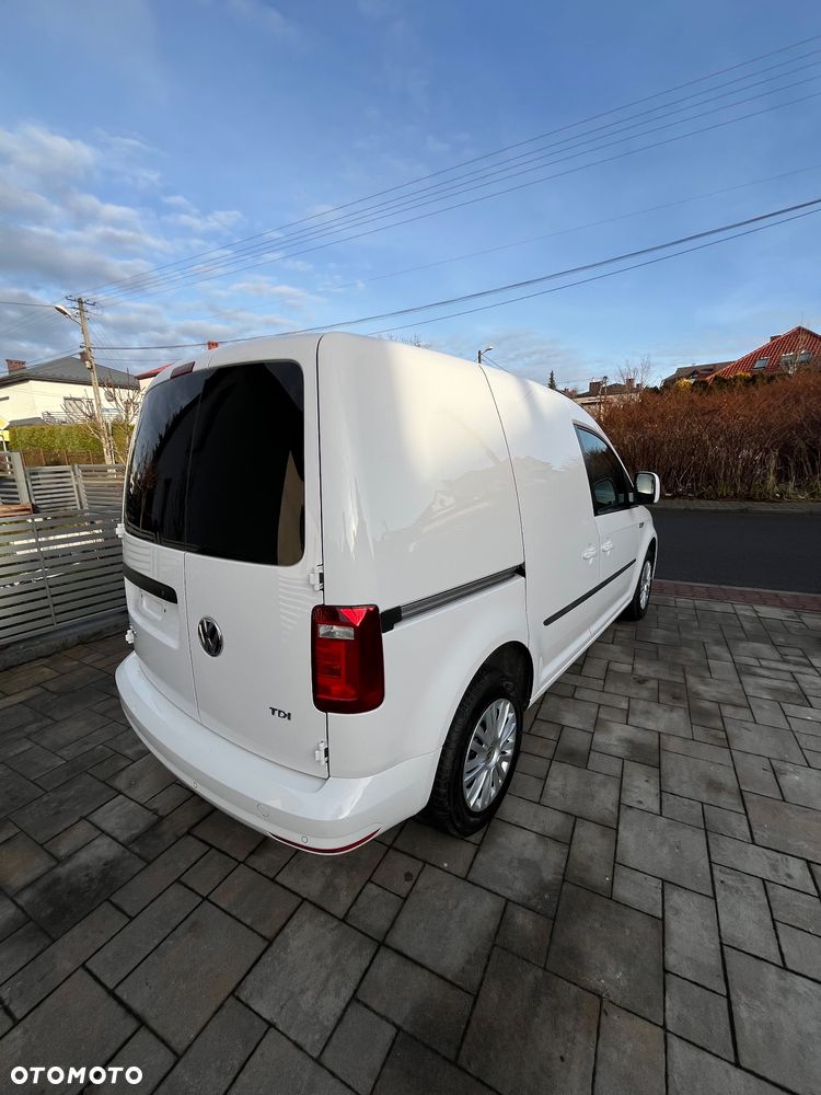 Volkswagen Caddy - 12