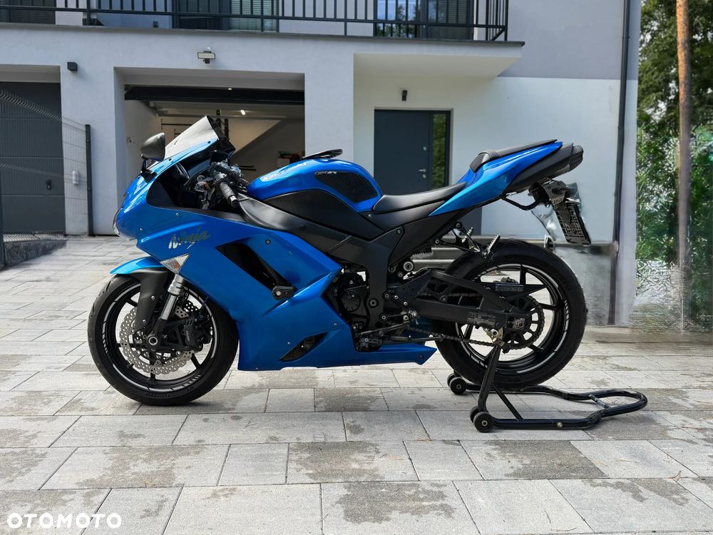 Kawasaki ZXR - 3