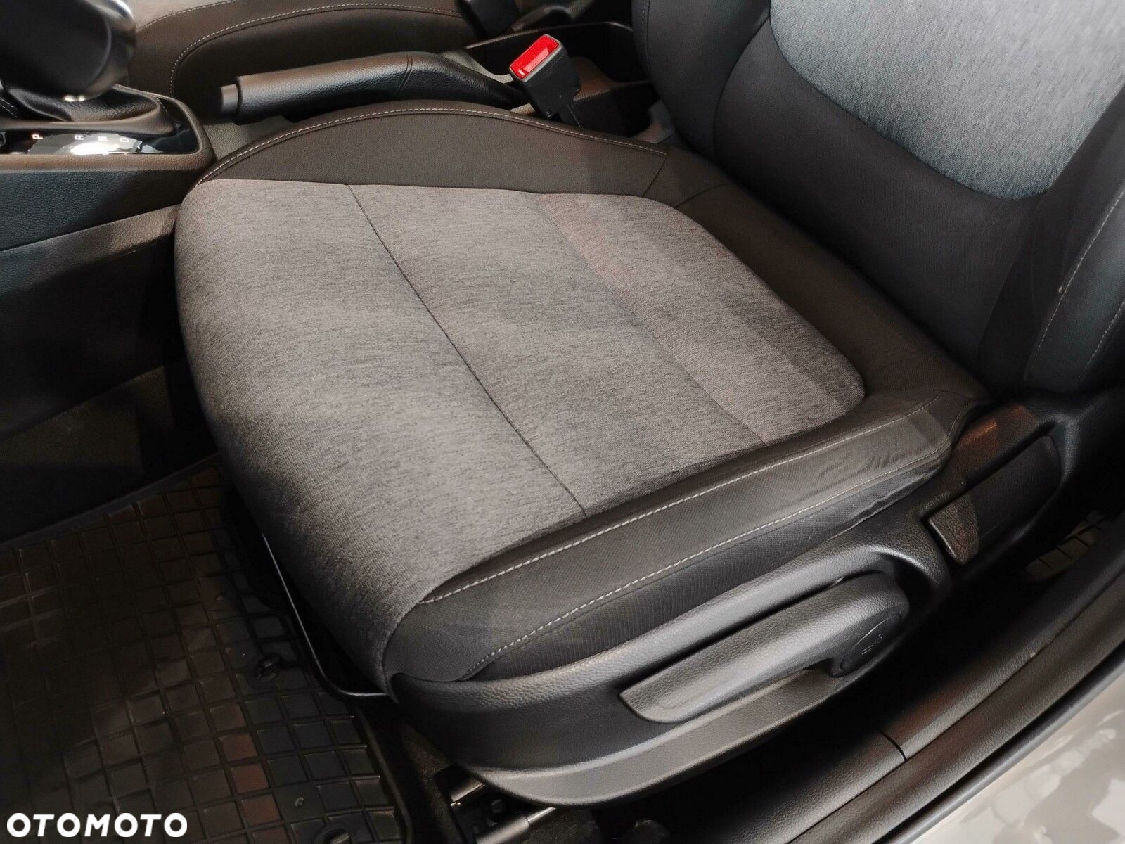 Kia Stonic 1.0 T-GDI L - 14