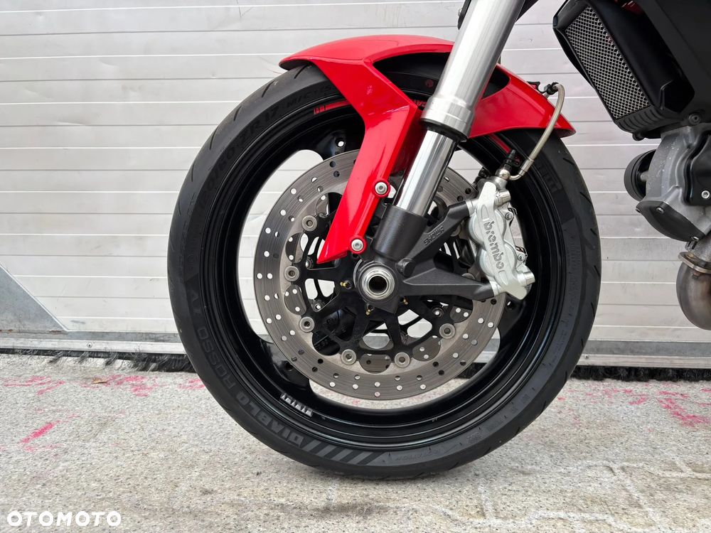 Ducati Monster - 19