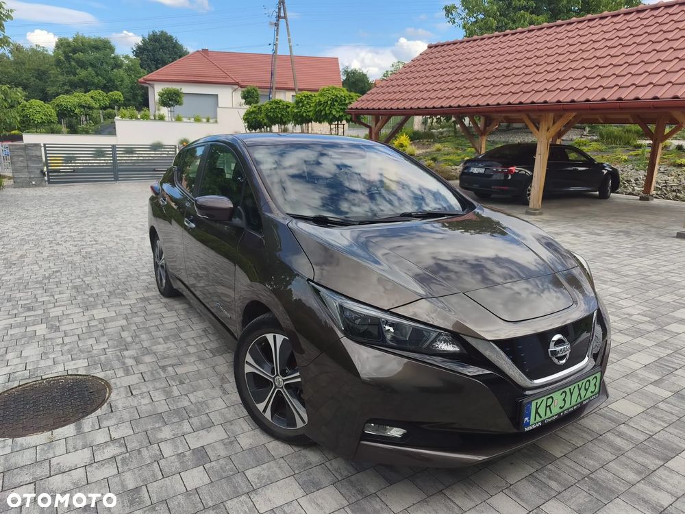 Nissan Leaf - 5