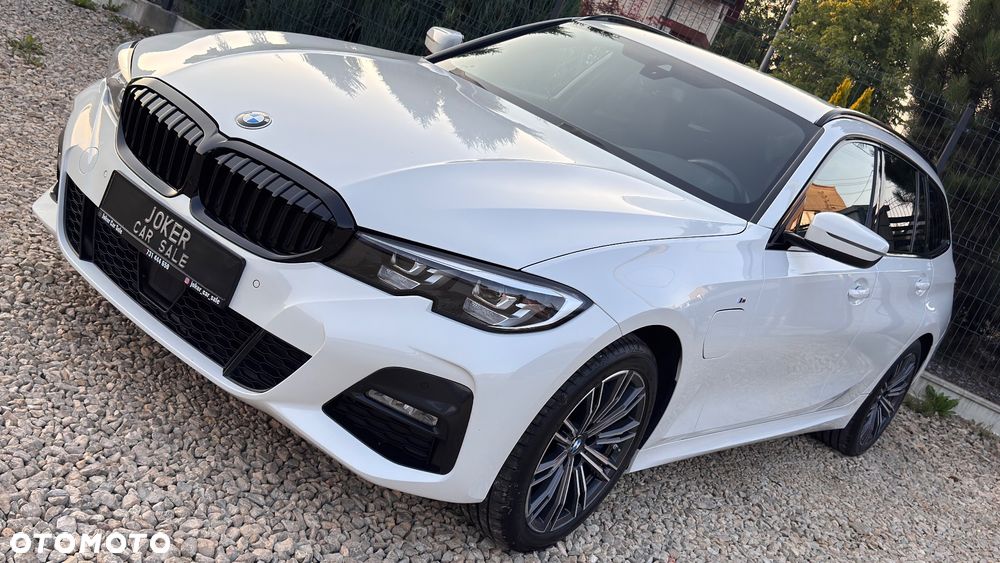 BMW Seria 3 330e M Sport - 2